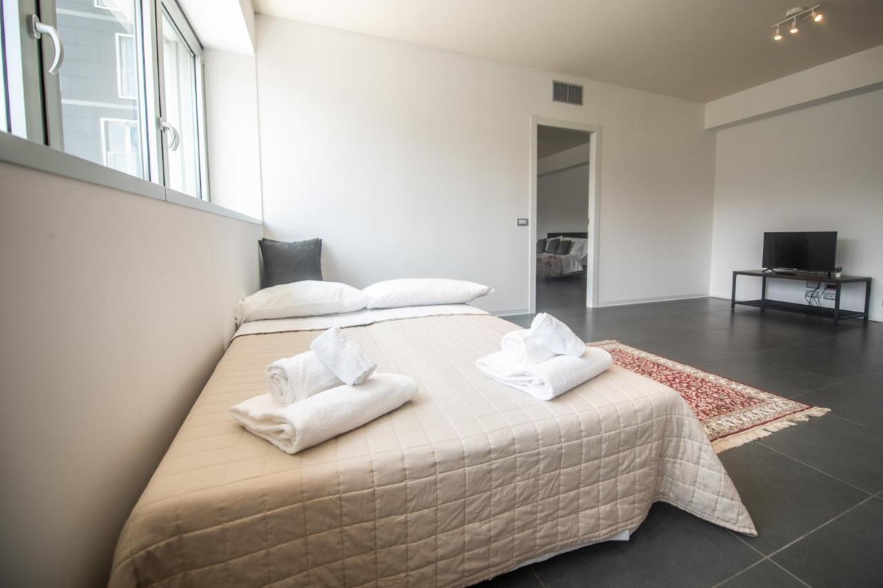 350 M Dalla Stazione L Parcheggio Free L Nova Loft Apartment Parma Exterior foto